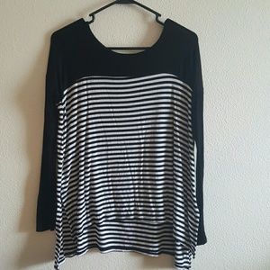 Black and white dressy maternity shirt.