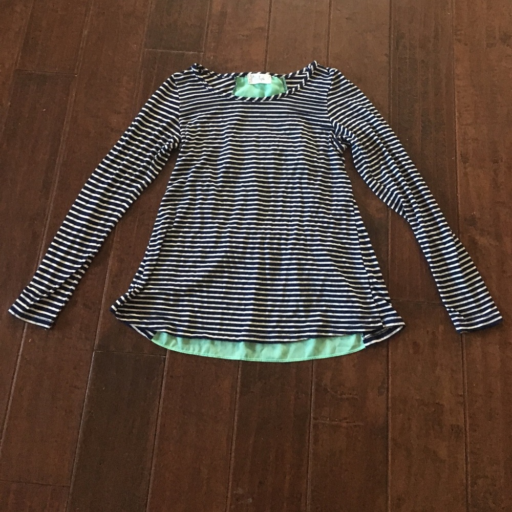 Bluetique **WORN TWICE** Blouse.