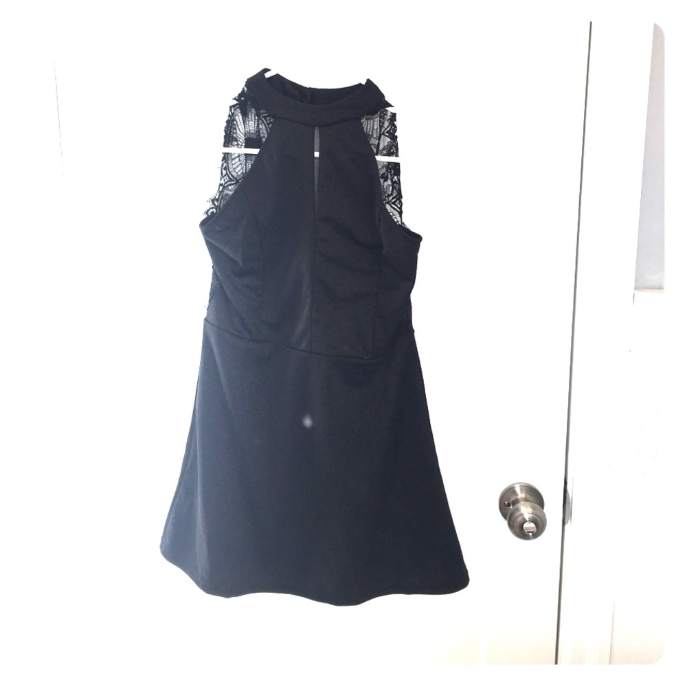 NWOT Black Plunge Open Lace Back Dress