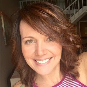 Meet your Posher, Camille