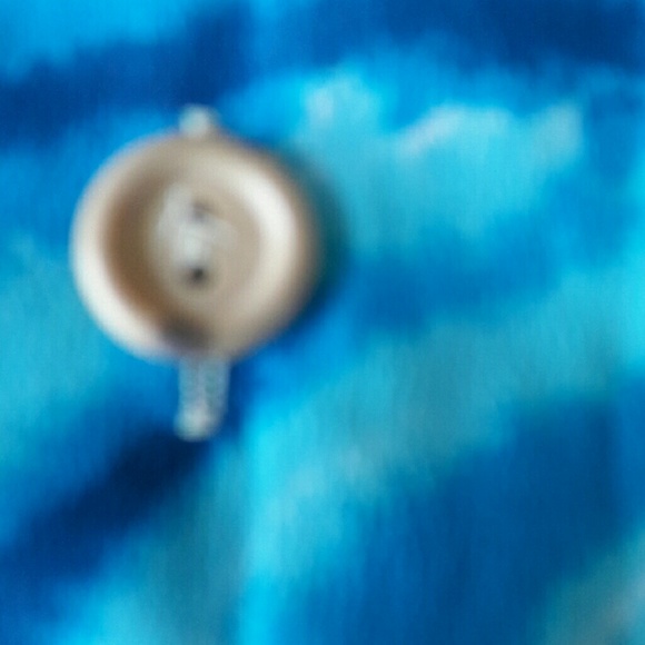 Hawaiian shirt - Picture 4 of 4