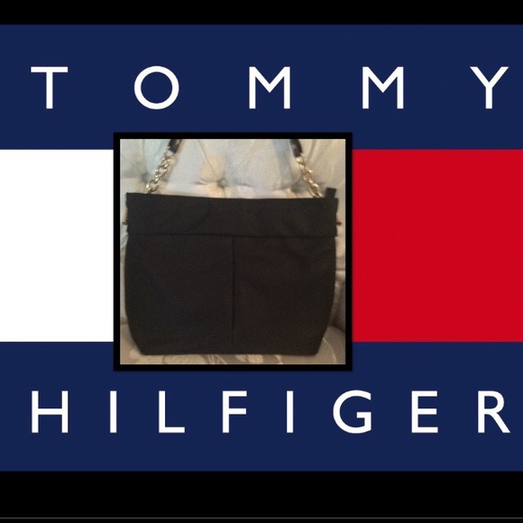 TOMMY HILIFIGER BLACK CHAIN TOTE - Picture 2 of 9