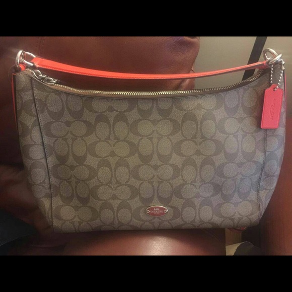 Handbag