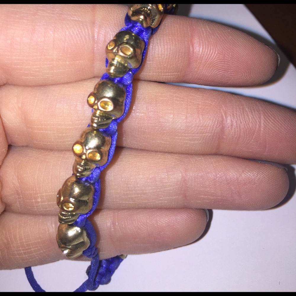 Gold Skull Bracelet 🌟