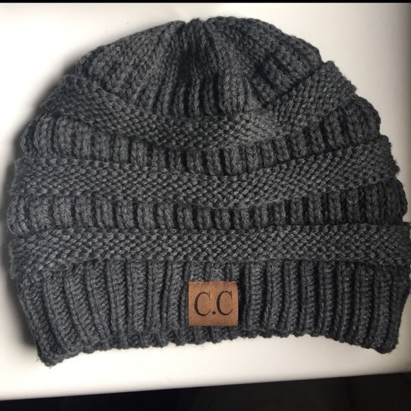 CC Skye Accessories - 😎 GRAY CC beanie hat 💁🏻