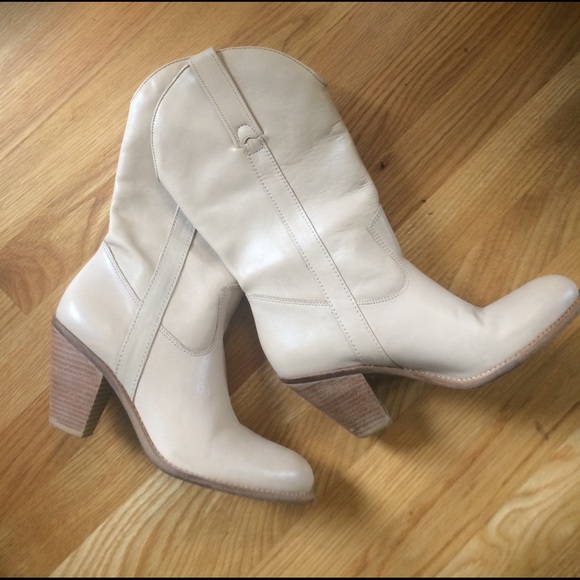 Jessica Simpson Shoes - Jessica Simpson Daisy cowgirl boots size 7