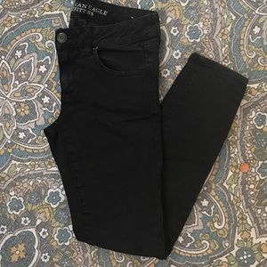 American eagle jogging