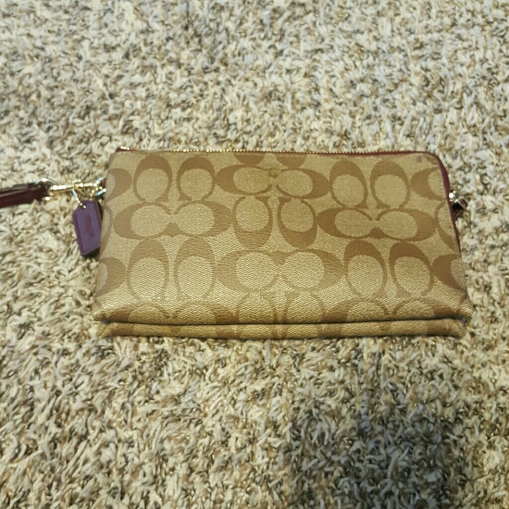 Authentic Coach Wristlet