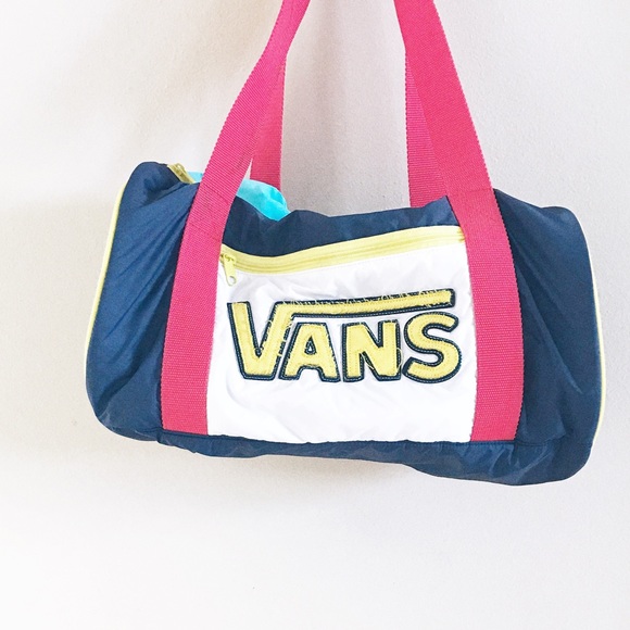 Vans Handbags - 🌵 SOLD🌵Rare VANS duffle bag.