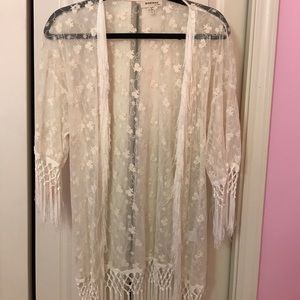White lace fringe kimono