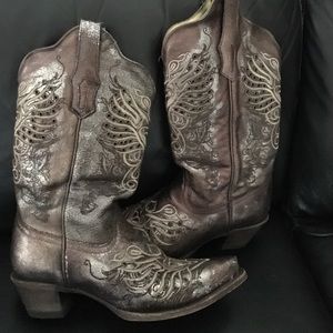 Final Price drop! Corral boots