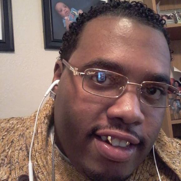 Meet your Posher, Basiel - Picture 1 of 1