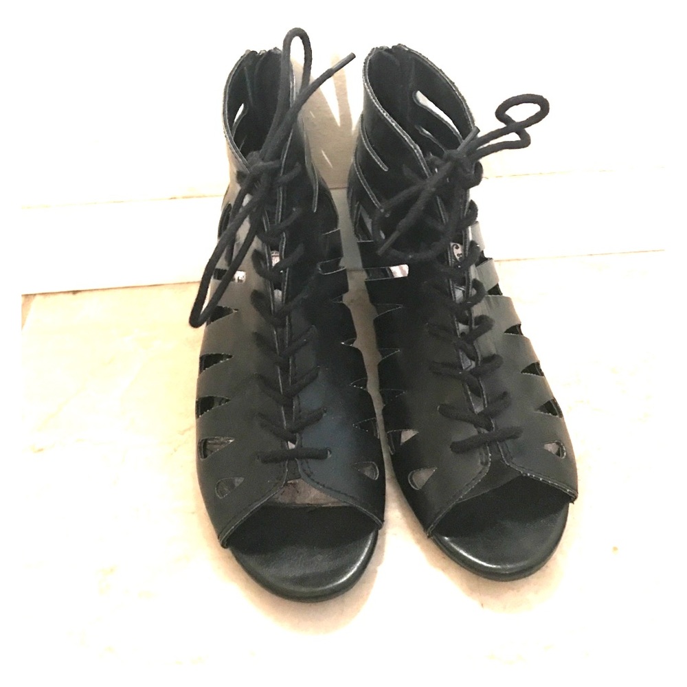 Open toed lace up 2in ankle boot heels