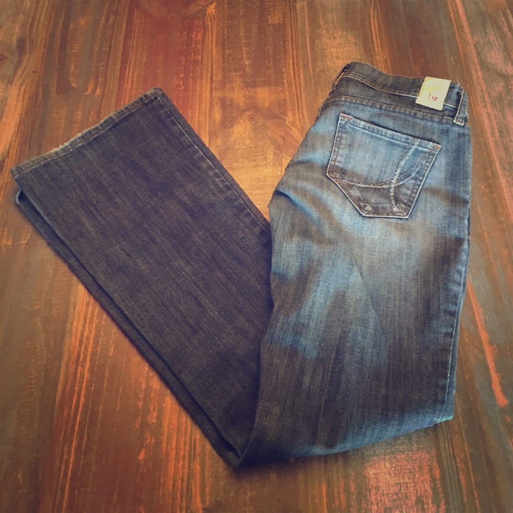 !iT jeans - early 2000s vintage!