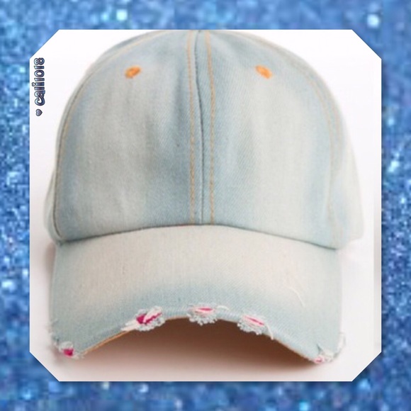 JUST IN🆕 Light Denim Vintage Style Distressed Hat - Picture 1 of 5