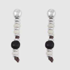 Uno de 50 earrings
