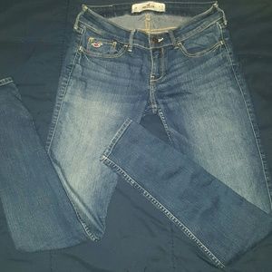 Hollister jeans size 3R / W26 L29