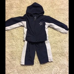 Boys Dallas Cowboys Wind Suit. Gently used