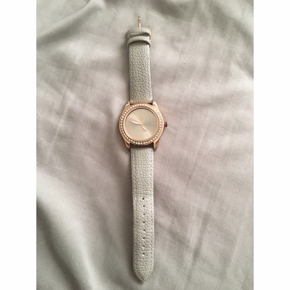 🚫SOLD!🚫Grey and Rose Gold Watch