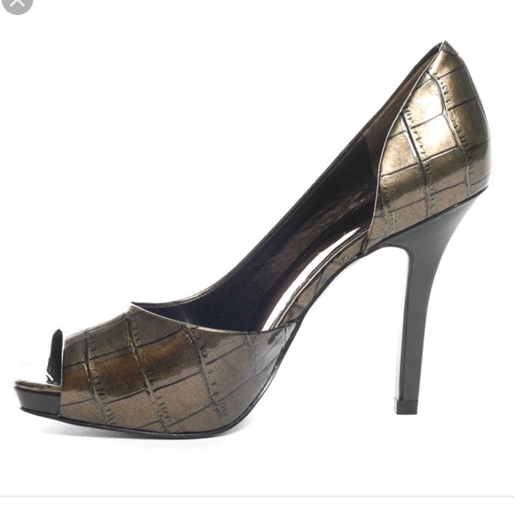 Jessica Simpson Shoes - 🔥JESSICA SIMPSON "Josette" d' Orsay pumps.