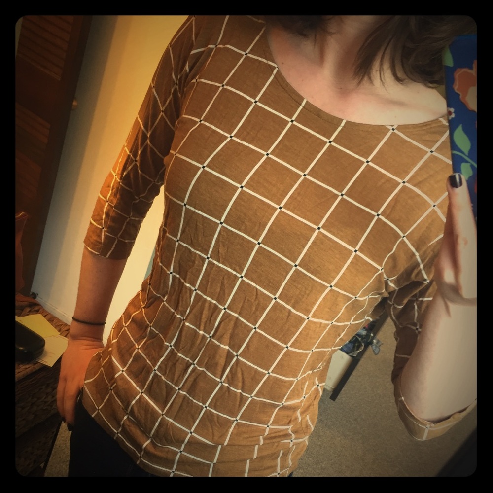 3/4 Sleeve Dressy Top