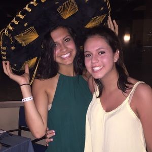 Meet your Posher, Melaina