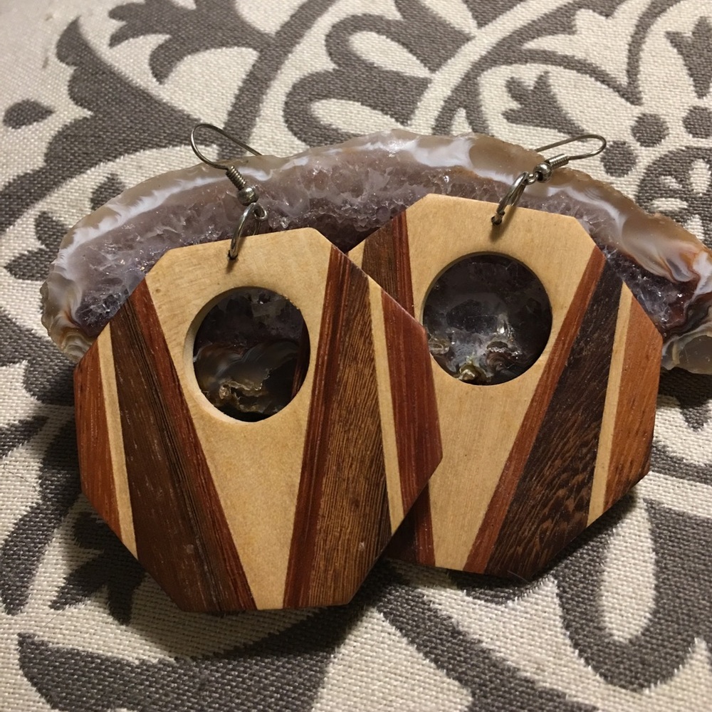 Hand carved earrings ✨