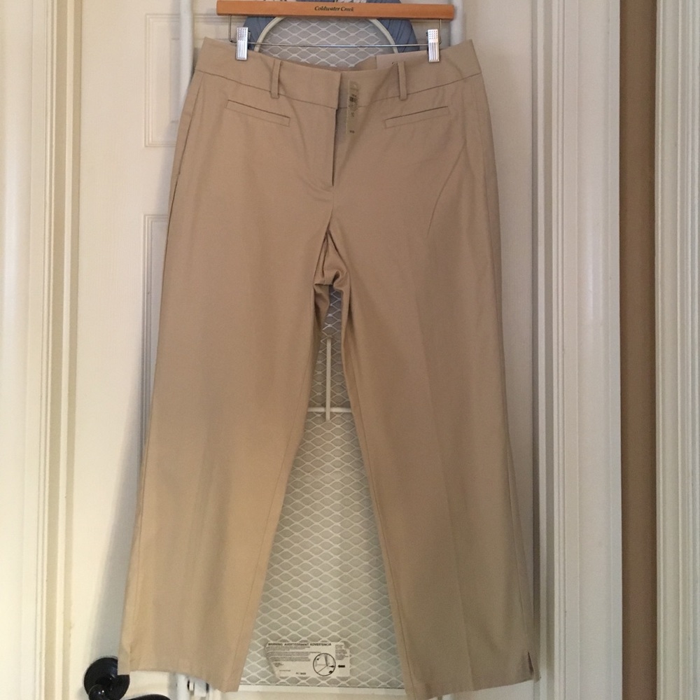 Never worn cropped pants.