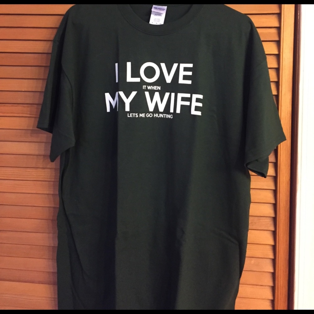 Forest green men's tee shirt