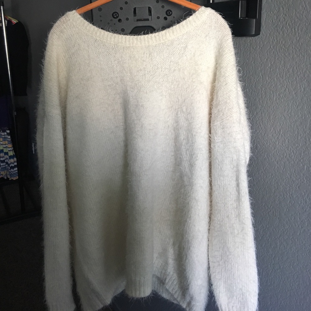 Forever 21 fuzzy soft sweater
