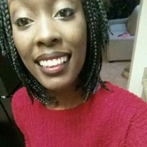 Meet your Posher, Ahzia