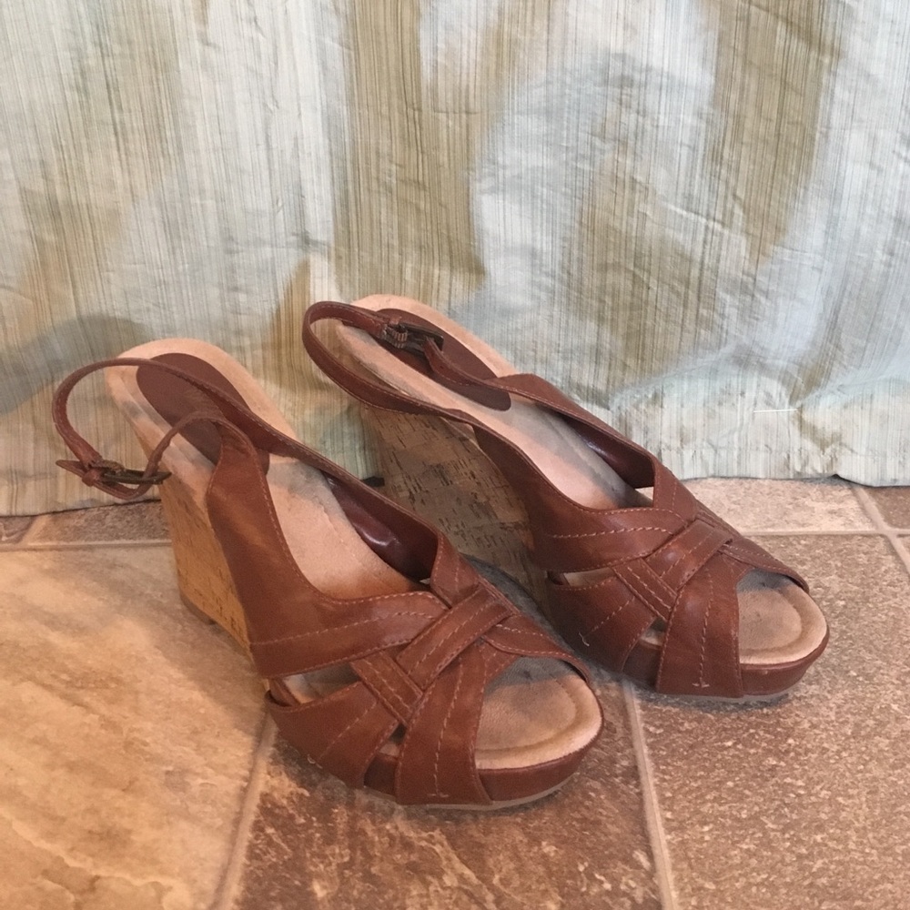 Mossimo Brown, Wedges size 9.5