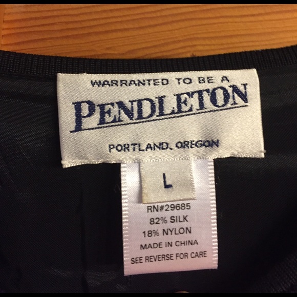 Black cardigan with little flower details - Picture 3 of 3