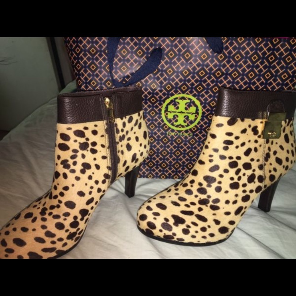Tory burch leopard booties
