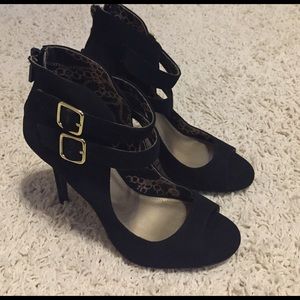 Women's Kryptic Double Buckle Pumps