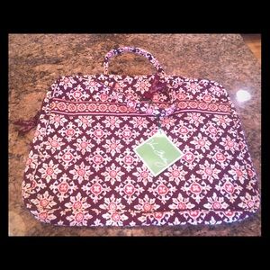 NWT Vera Bradley Laptop Case in Medallion.