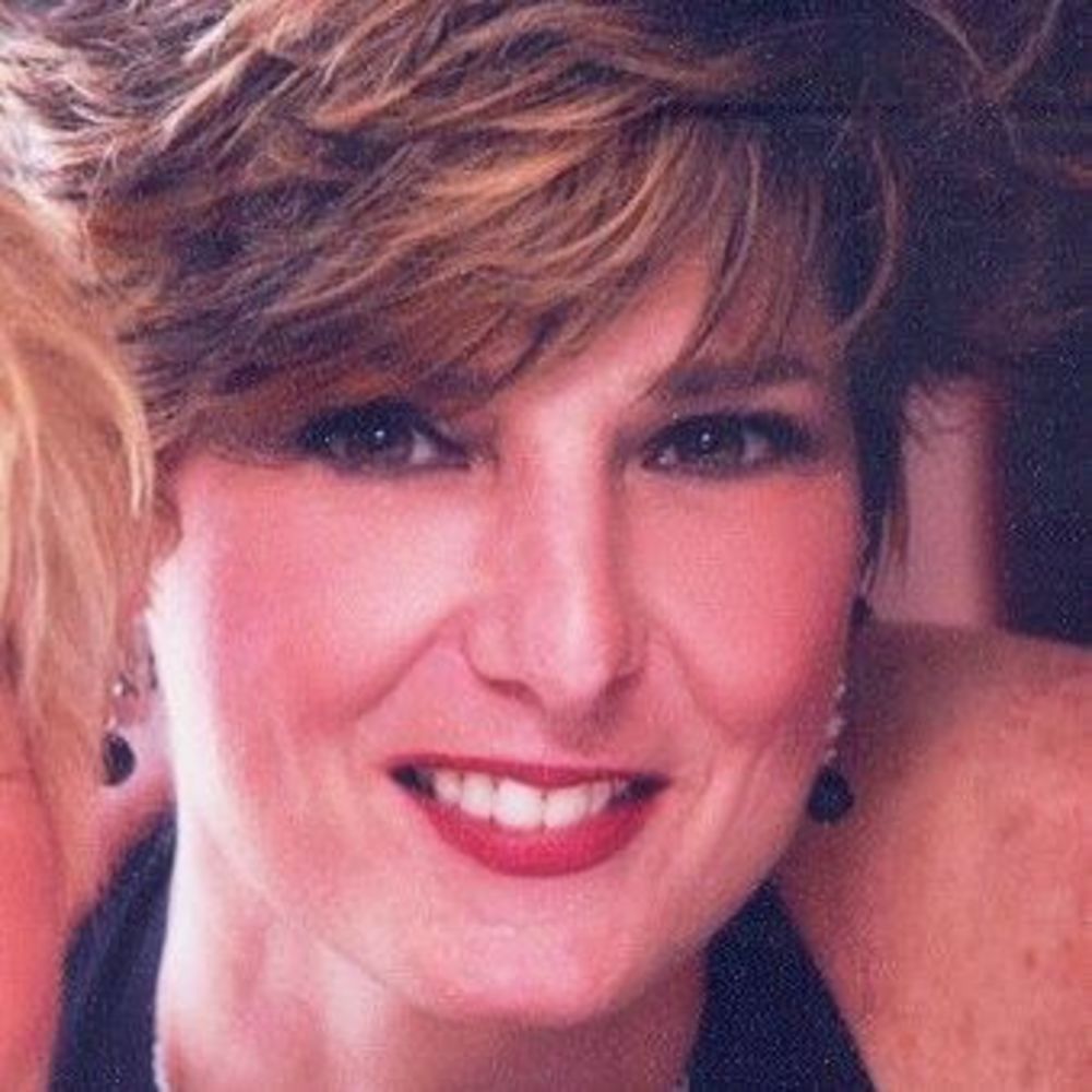 Meet your Posher, Denise