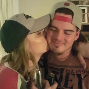 Meet your Posher, Ethan