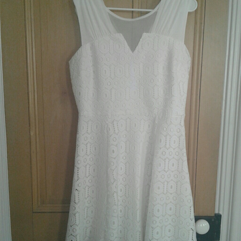 white party dress