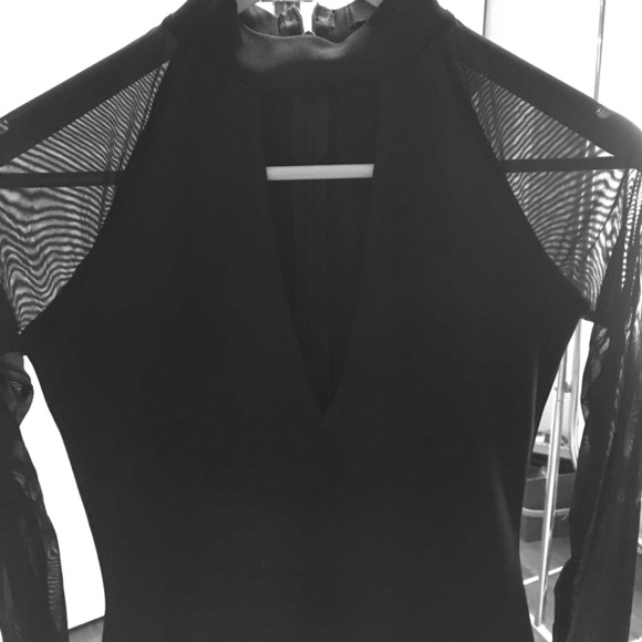 Choker Neck Mesh Sleeve Bodycon Dress in Black - Picture 4 of 6