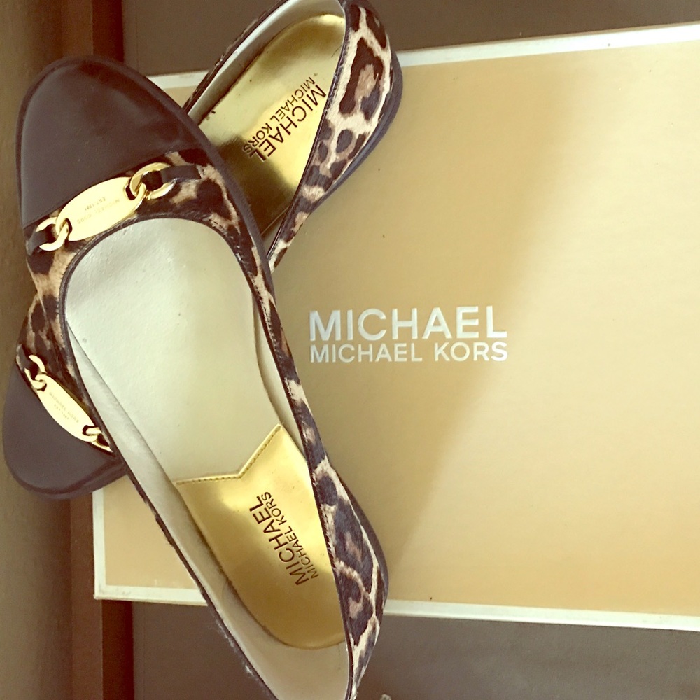 Michael Kors Leopard print flat shoes