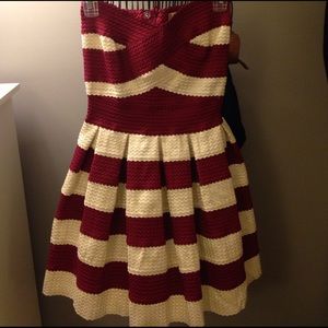 latiste red and creme cocktail dress