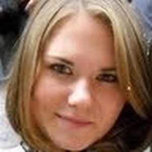 Meet your Posher, Monika