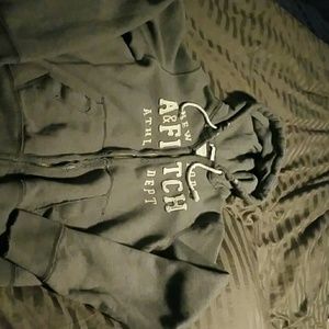A&F XL zip up