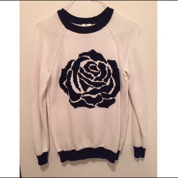 Forever 21 Sweaters - Rose Sweater