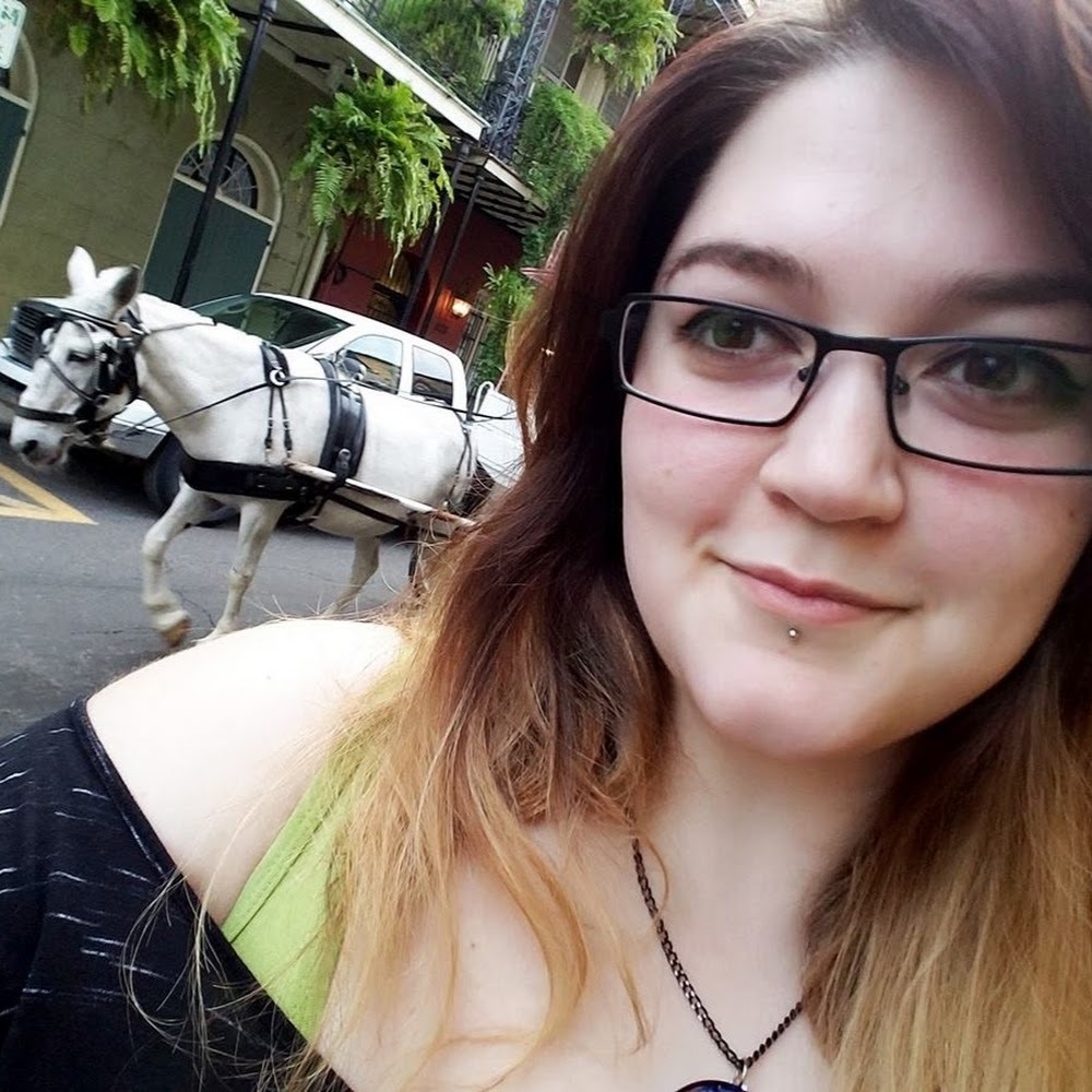 Meet your Posher, Rachel