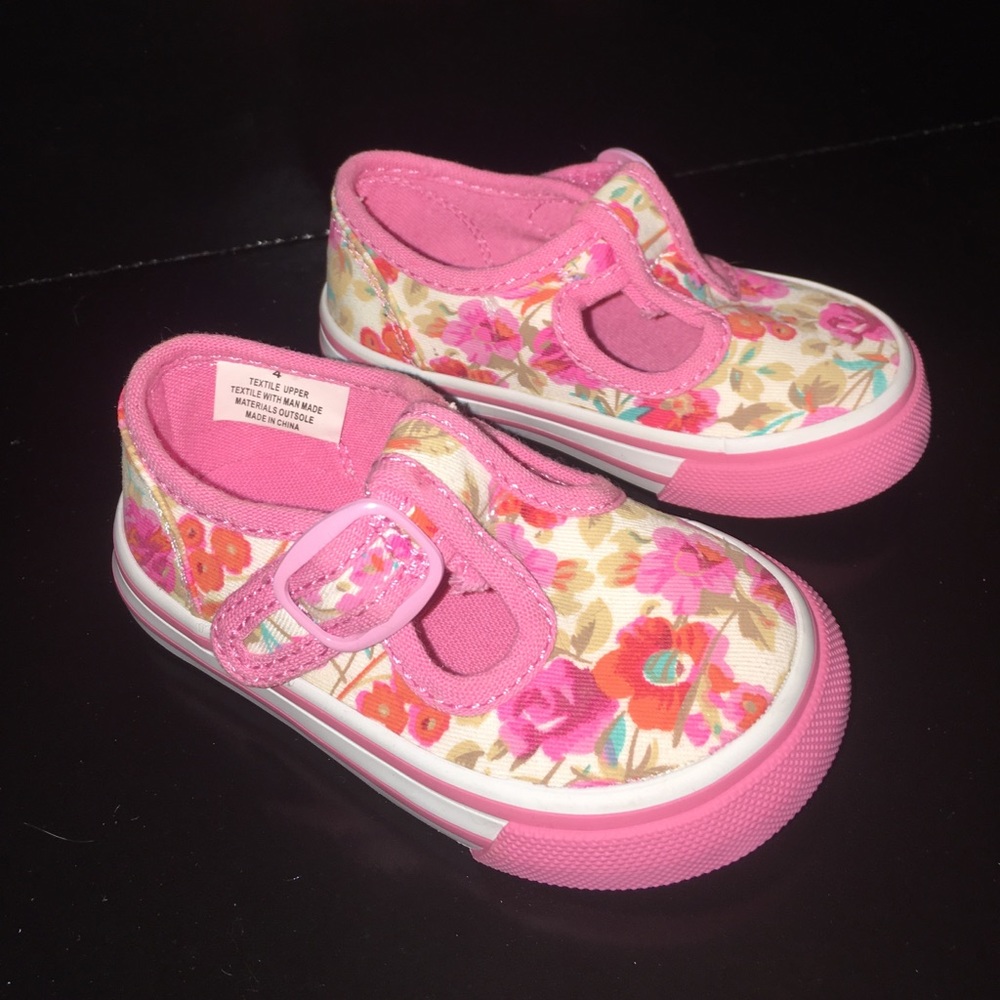 "Osh Kosh" Floral Shoes ~ Toddler Size 4