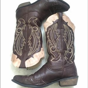Cowboy boots