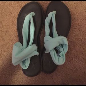 Yoga mat shoes