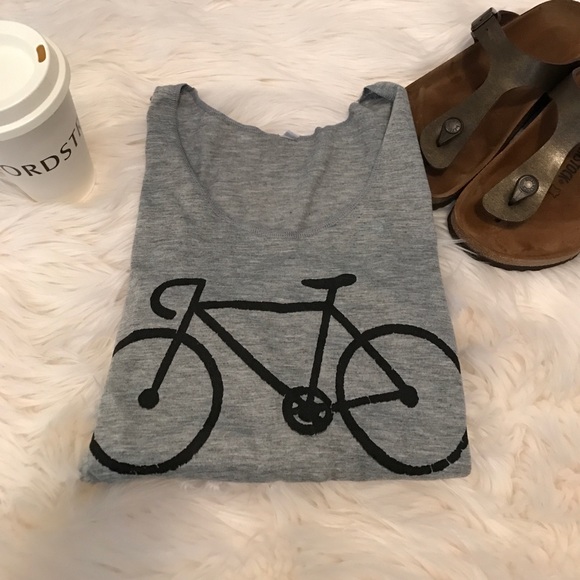 Bike On A Tank - Picture 4 of 8